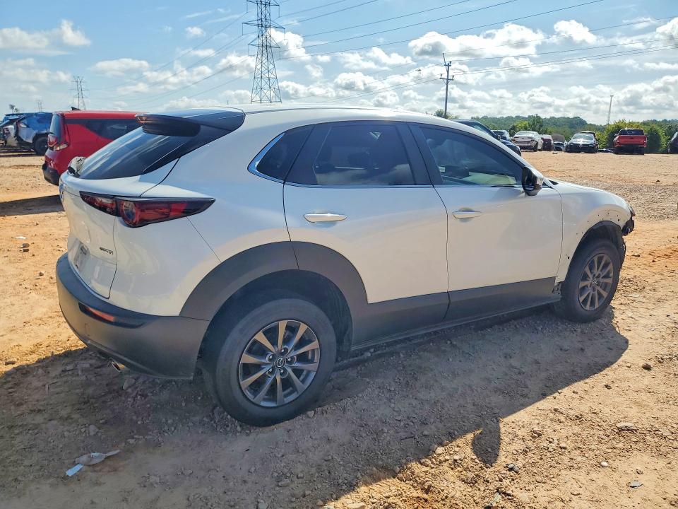 Photo 3 from auction – 2021 MAZDA CX-30 with VIN 3MVDMAAL4MM235734