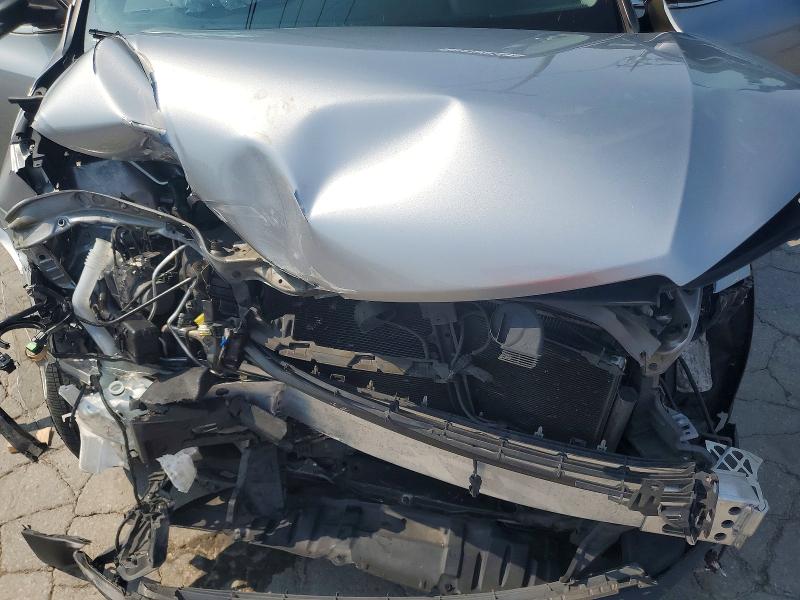 Photo 12 from auction – 2016 TOYOTA HIGHLANDER with VIN 5TDJKRFH7GS324585