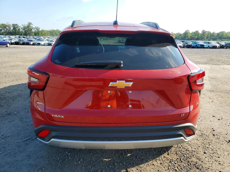 Photo 6 from auction – 2026 CHEVROLET TRAX with VIN KL77LHEP6TC065672