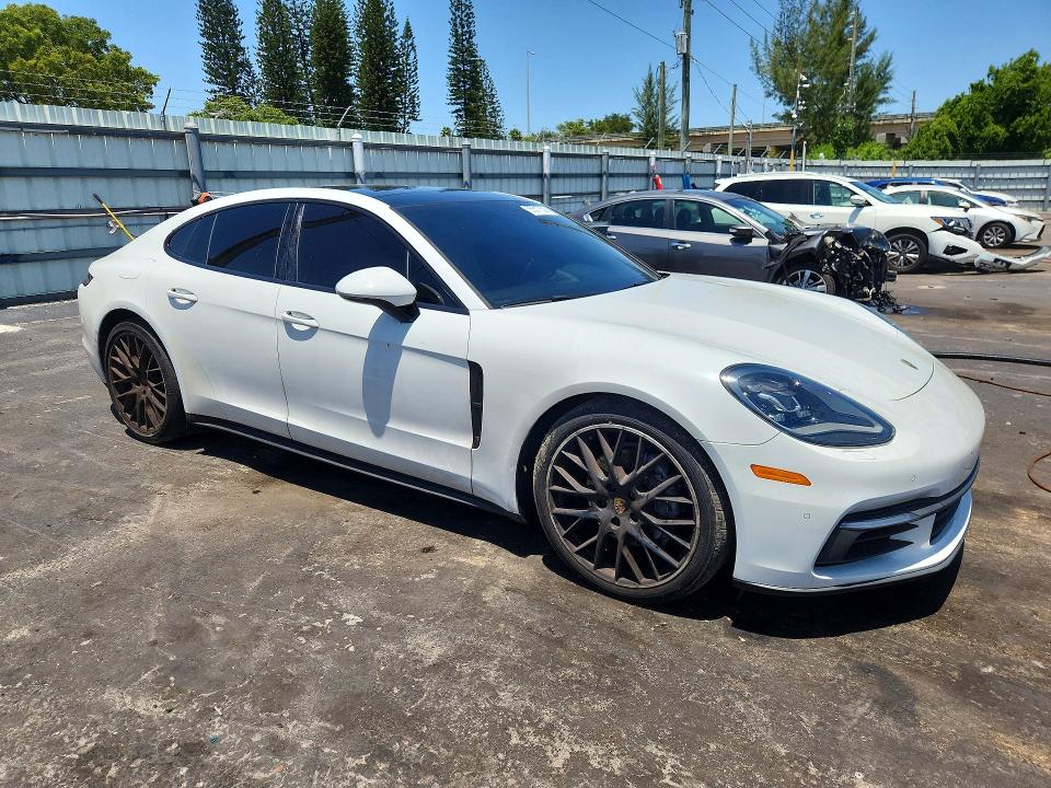 Photo 4 from auction – 2018 PORSCHE PANAMERA with VIN WP0AA2A70JL119319