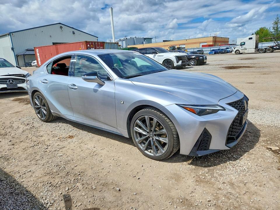 صورة رقم 4 من المزاد - 2022 LEXUS IS مع VIN JTHG81F20N5049178