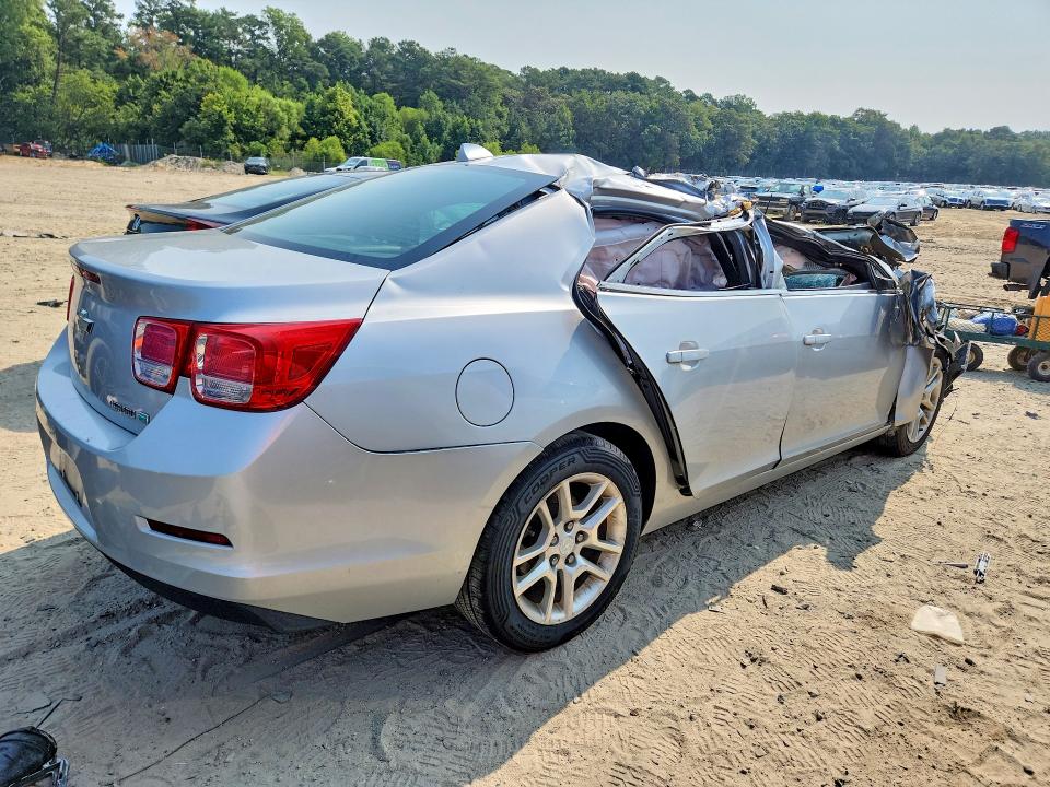 Photo 3 from auction – 2013 CHEVROLET MALIBU with VIN 1G11D5RR1DF113281
