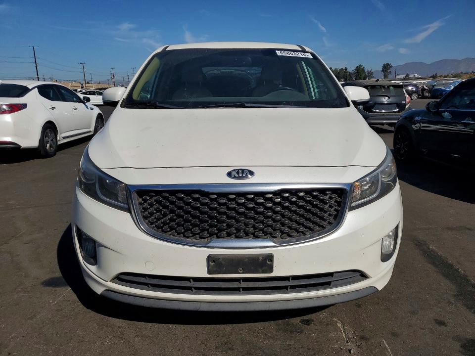 Photo 5 from auction – 2015 KIA SEDONA with VIN KNDMC5C17F6080218