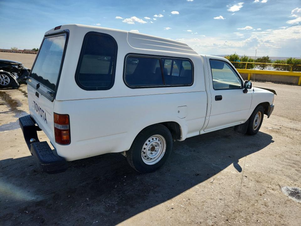 Photo 3 from auction – 1994 TOYOTA PICKUP with VIN 4TARN81A4RZ201595