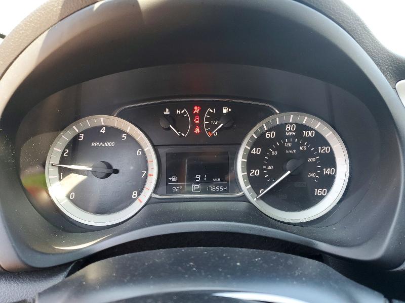 Photo 9 from auction – 2015 NISSAN SENTRA with VIN 3N1AB7AP0FY347414