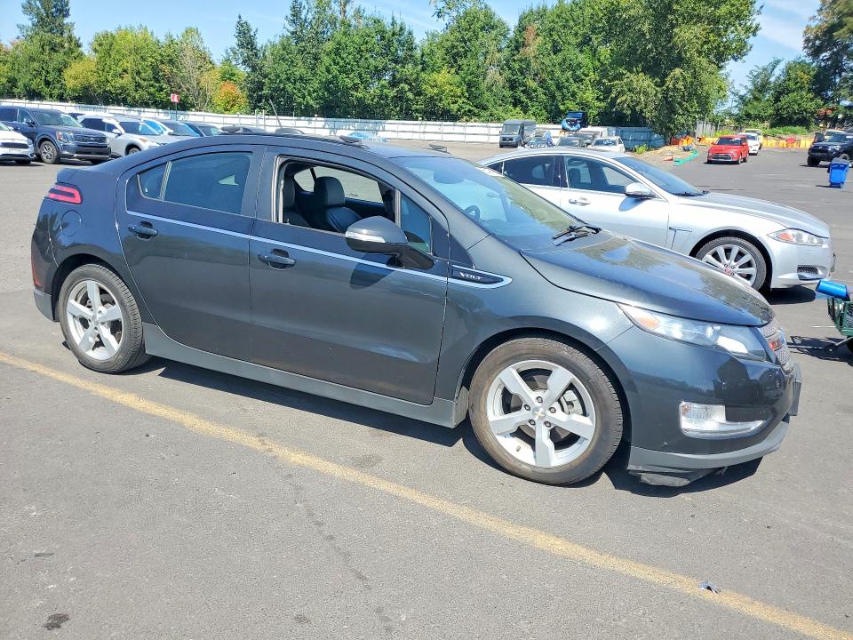 Zdjęcie 4 z aukcji – 2015 CHEVROLET VOLT z VIN 1G1RD6E45FU135222