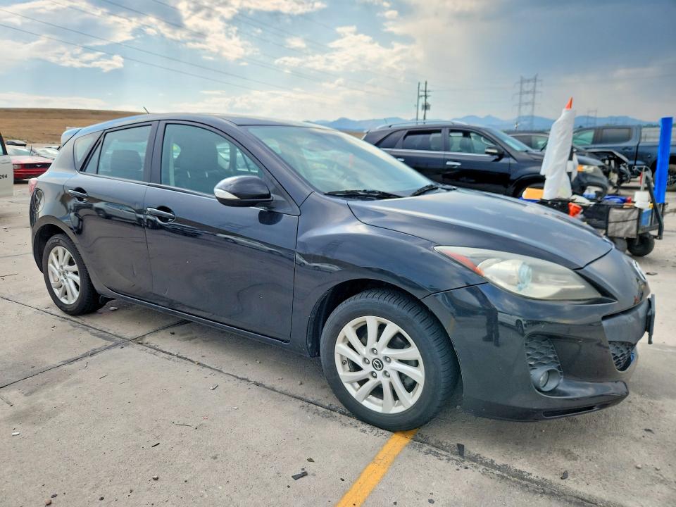 Photo 4 from auction – 2013 MAZDA 3 with VIN JM1BL1M7XD1751197