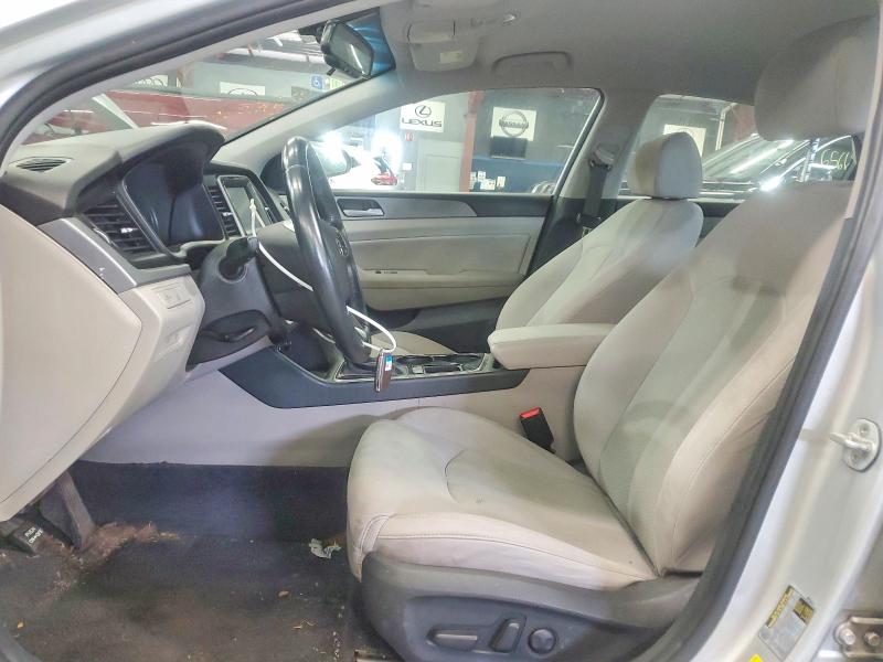 Photo 7 from auction – 2018 HYUNDAI SONATA with VIN 5NPE34AF6JH627250