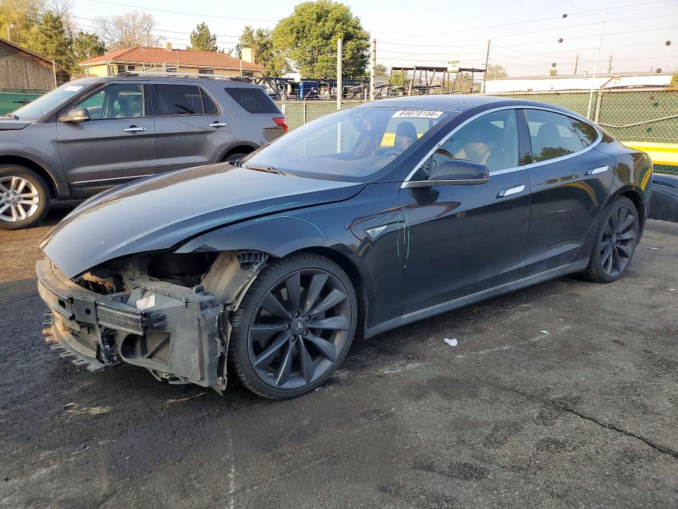 TESLA MODEL S 2015 with VIN 5YJSA1E25FF108842 - Photo from auction