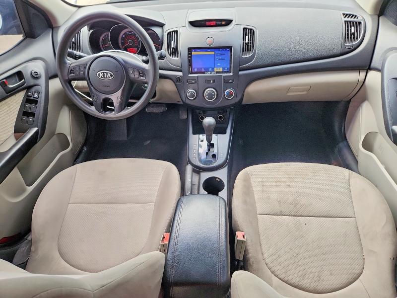 Photo 8 from auction – 2010 KIA FORTE with VIN KNAFU4A29A5273431