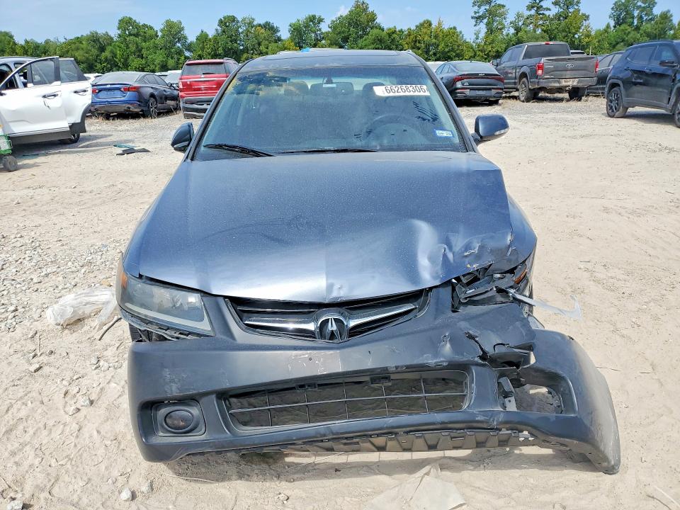 Photo 5 from auction – 2004 ACURA TSX with VIN JH4CL96874C028872