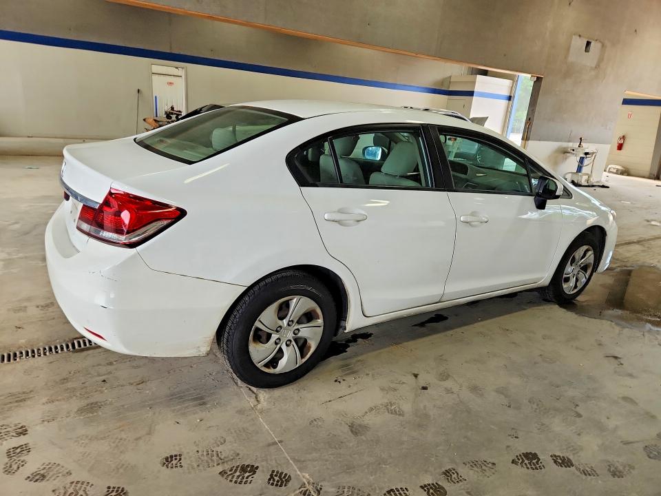Photo 3 from auction – 2014 HONDA CIVIC with VIN 19XFB2F58EE204109