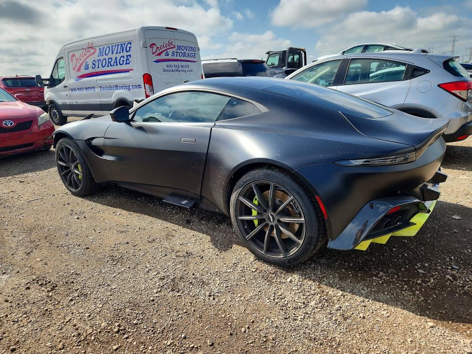 Photo 2 from auction – 2020 ASTON MARTIN VANTAGE with VIN SCFSMGAW1LGN03428
