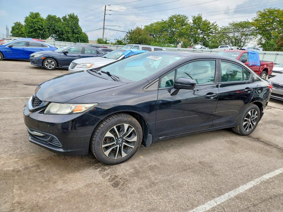 HONDA CIVIC 2015 with VIN 19XFB2F8XFE022049 - Photo from auction