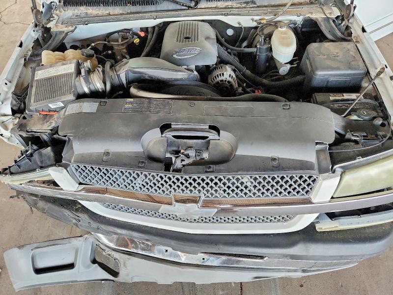Photo 11 from auction – 2004 CHEVROLET SILVERADO with VIN 2GCEC19T541280010