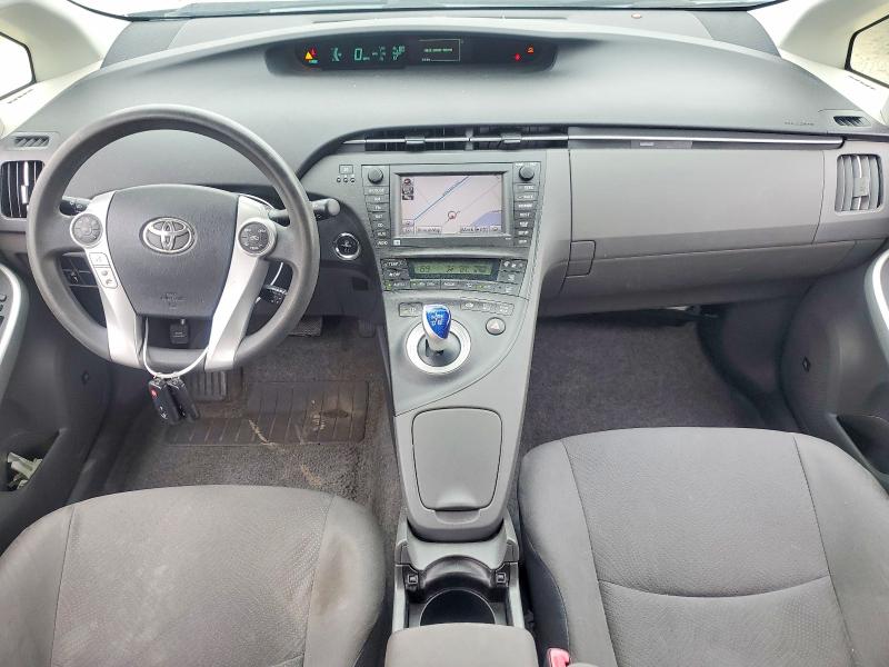 Photo 8 from auction – 2010 TOYOTA PRIUS with VIN JTDKN3DU0A0111447