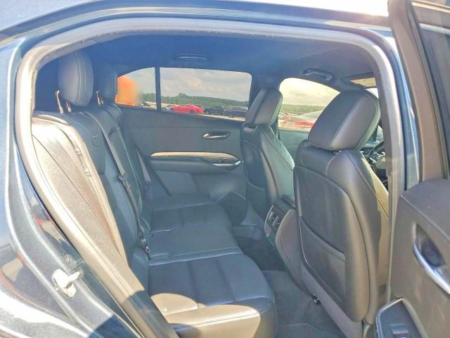 Photo 10 from auction – 2021 CADILLAC XT4 with VIN 1GYFZCR41MF003946