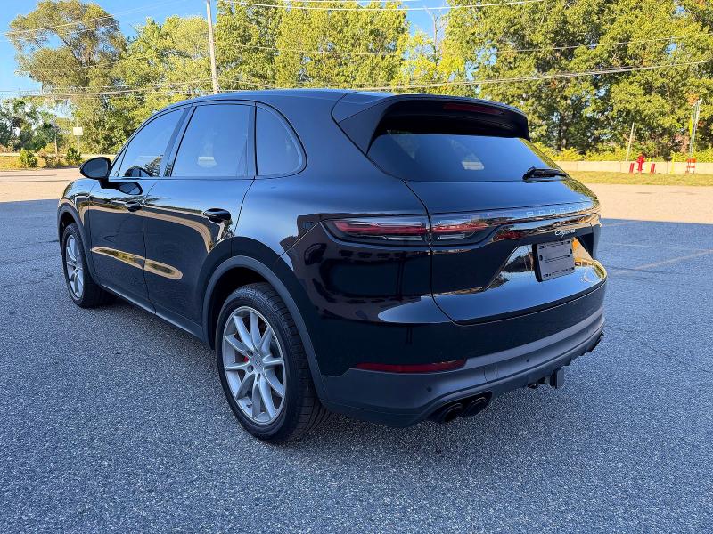Photo 3 from auction – 2019 PORSCHE CAYENNE with VIN WP1AA2AY0KDA00897