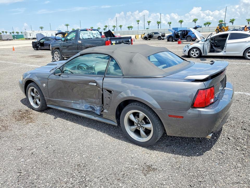 Photo 2 from auction – 2004 FORD MUSTANG with VIN 1FAFP45XX4F210746