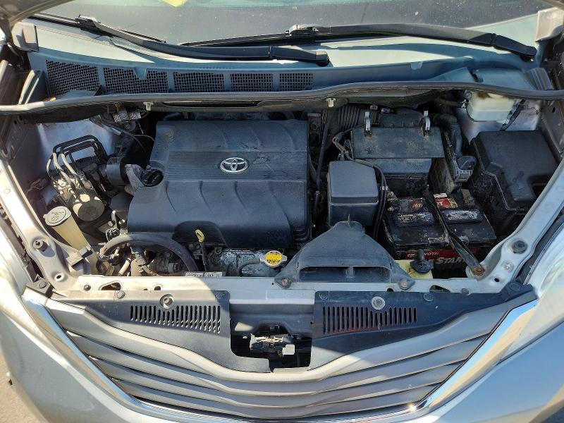 Photo 12 from auction – 2013 TOYOTA SIENNA with VIN 5TDYK3DC5DS395010