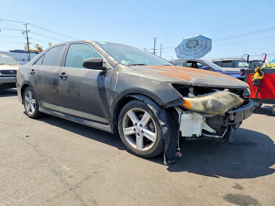 Photo 4 from auction – 2014 TOYOTA CAMRY with VIN 4T1BF1FK2EU460438