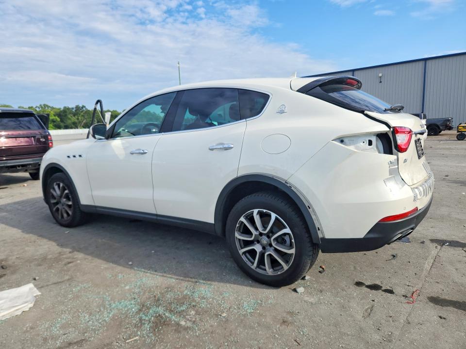 Photo 2 from auction – 2018 MASERATI LEVANTE with VIN ZN661XUA7JX297729