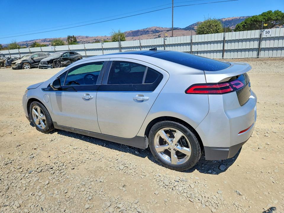 Photo 2 from auction – 2012 CHEVROLET VOLT with VIN 1G1RD6E46CU100202