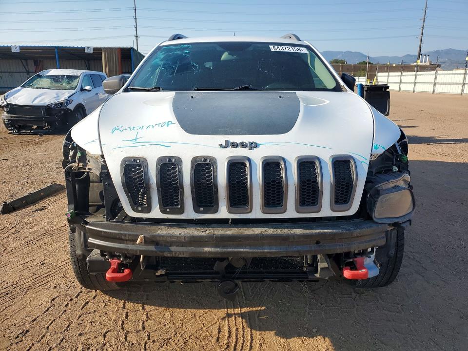 Photo 5 from auction – 2016 JEEP CHEROKEE with VIN 1C4PJMBS5GW194601