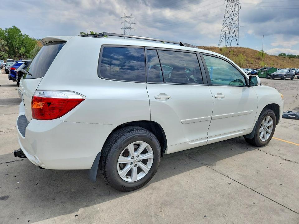 Photo 3 from auction – 2010 TOYOTA HIGHLANDER with VIN JTEBK3EH8A2158946