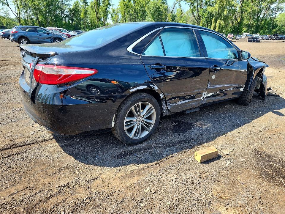 Photo 3 from auction – 2015 TOYOTA CAMRY with VIN 4T1BF1FK7FU004503