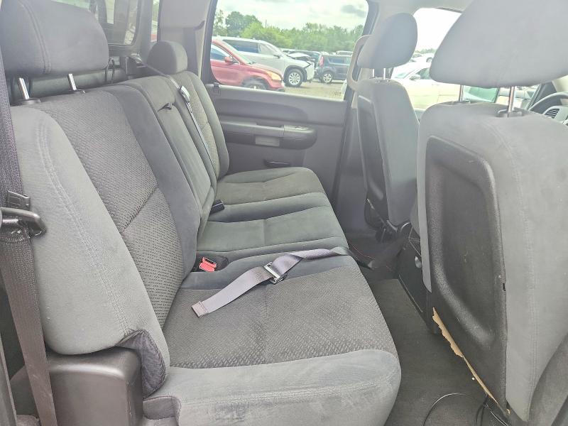 Photo 10 from auction – 2007 CHEVROLET SILVERADO with VIN 2GCEK13C071729495