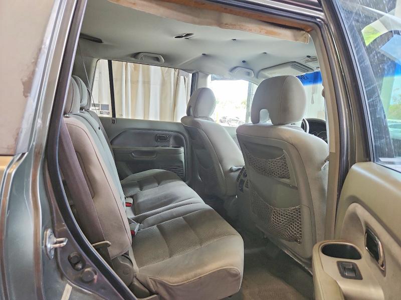 Photo 11 from auction – 2008 HONDA PILOT with VIN 5FNYF18428B028054