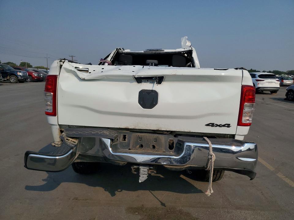 Photo 6 from auction – 2022 RAM 2500 with VIN 3C6UR5DLXNG235962