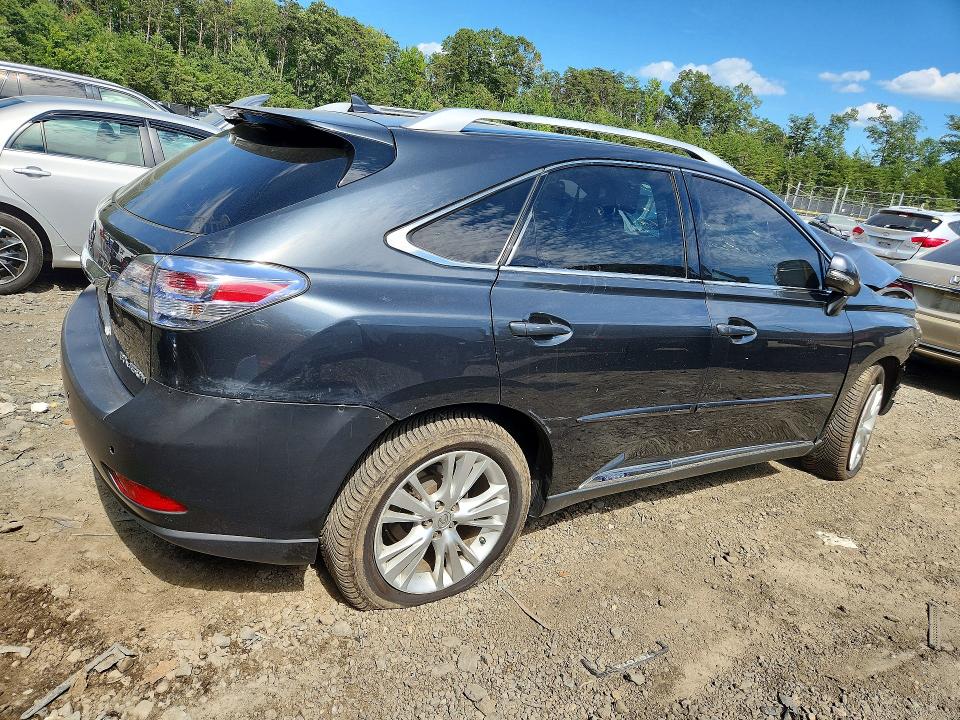 Photo 3 from auction – 2011 LEXUS RX with VIN JTJBC1BA4B2421722
