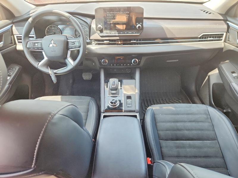 Photo 8 from auction – 2024 MITSUBISHI OUTLANDER with VIN JA4J4VA87RZ059060