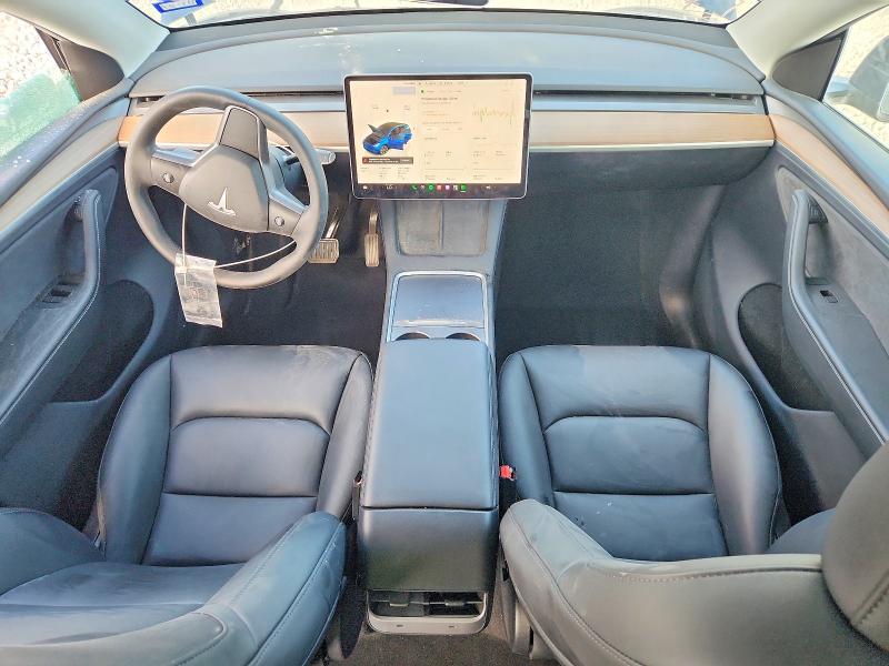 Zdjęcie 8 z aukcji – 2025 TESLA MODEL Y z VIN 7SAYGDED8SA364186