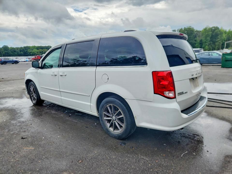 Photo 2 from auction – 2017 DODGE GRAND CARAVAN with VIN 2C4RDGCG2HR864854