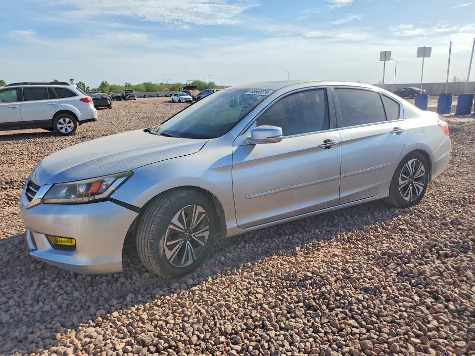 HONDA ACCORD 2013 with VIN 1HGCR2F86DA238240 - Photo from auction