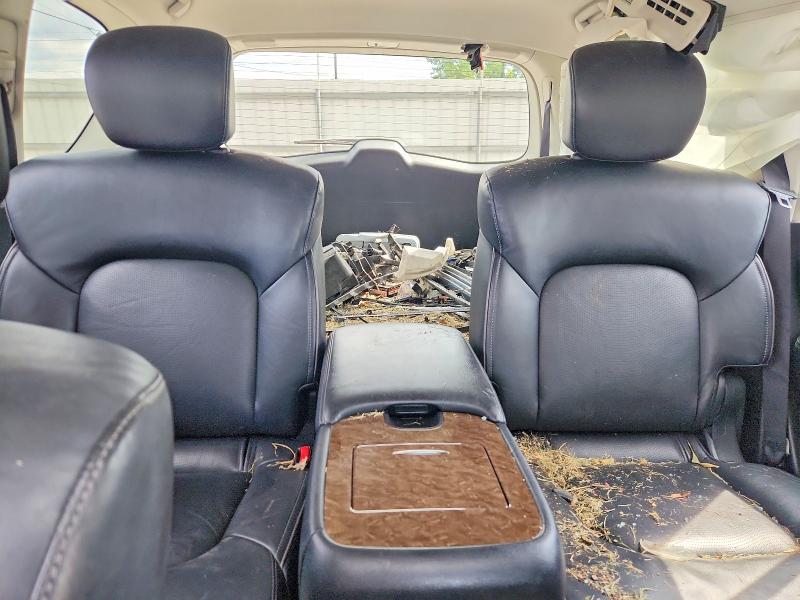 Photo 10 from auction – 2016 INFINITI QX80 with VIN JN8AZ2NF5G9611607