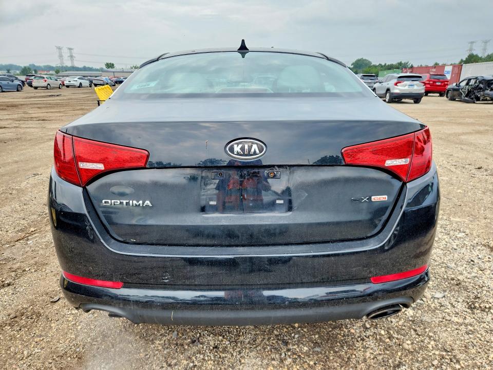Photo 6 from auction – 2011 KIA OPTIMA with VIN KNAGN4A72B5145000