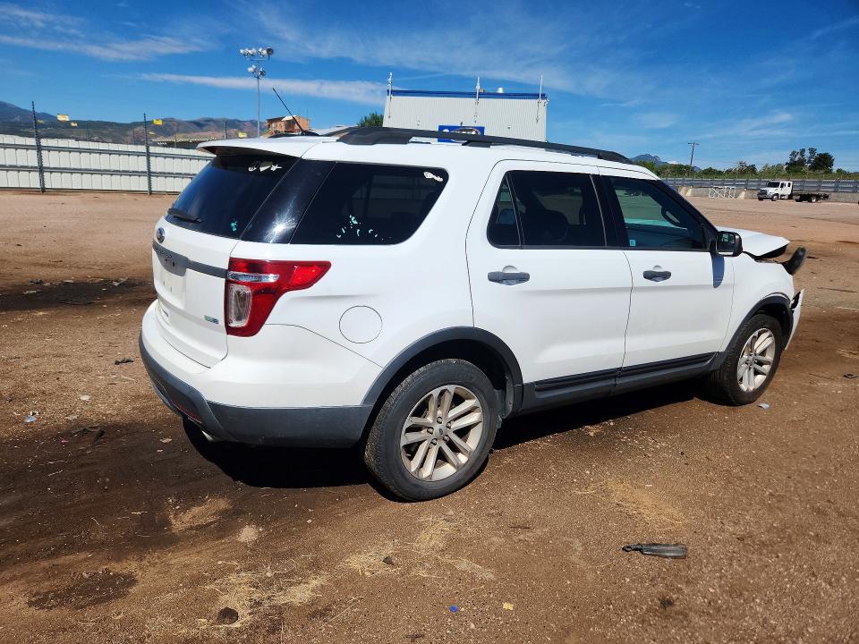 Photo 3 from auction – 2015 FORD EXPLORER with VIN 1FM5K8B88FGB18942