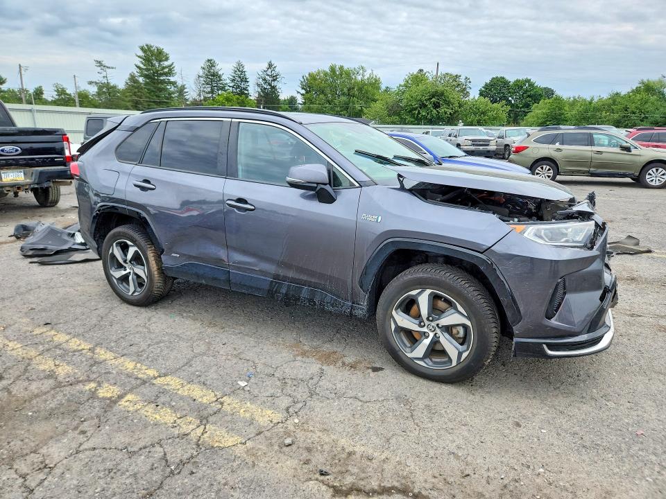 Photo 4 from auction – 2021 TOYOTA RAV4 PRIME with VIN JTMAB3FV8MD009353