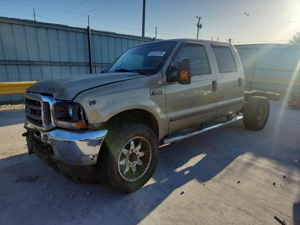 FORD F250 2000 with VIN 1FTNW21S5YEB61930 - Photo from auction