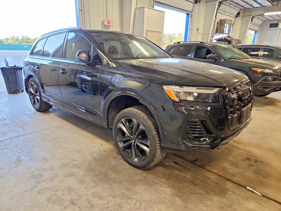 Zdjęcie 4 z aukcji – 2026 AUDI Q7 z VIN WA1LVBF7XTD006734