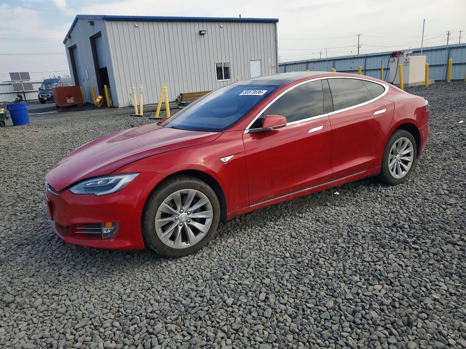 TESLA MODEL S 2016 with VIN 5YJSA1E2XGF154975 - Photo from auction