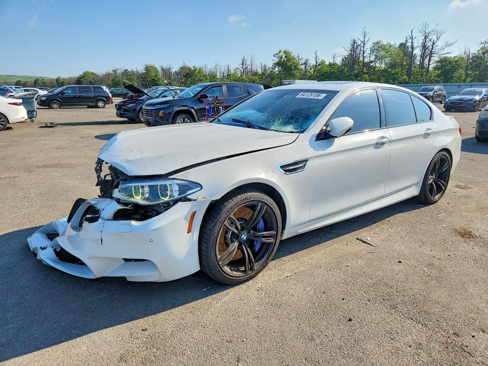 BMW M5 2014 with VIN WBSFV9C59ED593759 - Photo from auction