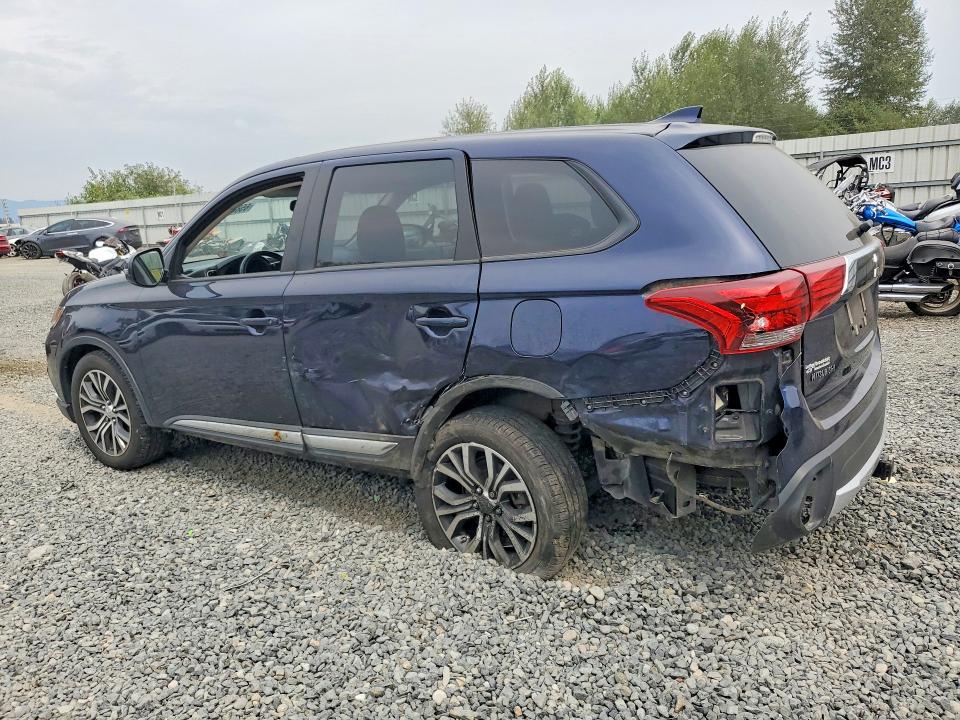 Photo 2 from auction – 2017 MITSUBISHI OUTLANDER with VIN JA4AZ3A3XHZ042813