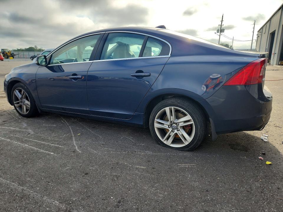 Photo 2 from auction – 2014 VOLVO S60 with VIN YV1612FS8E2281501