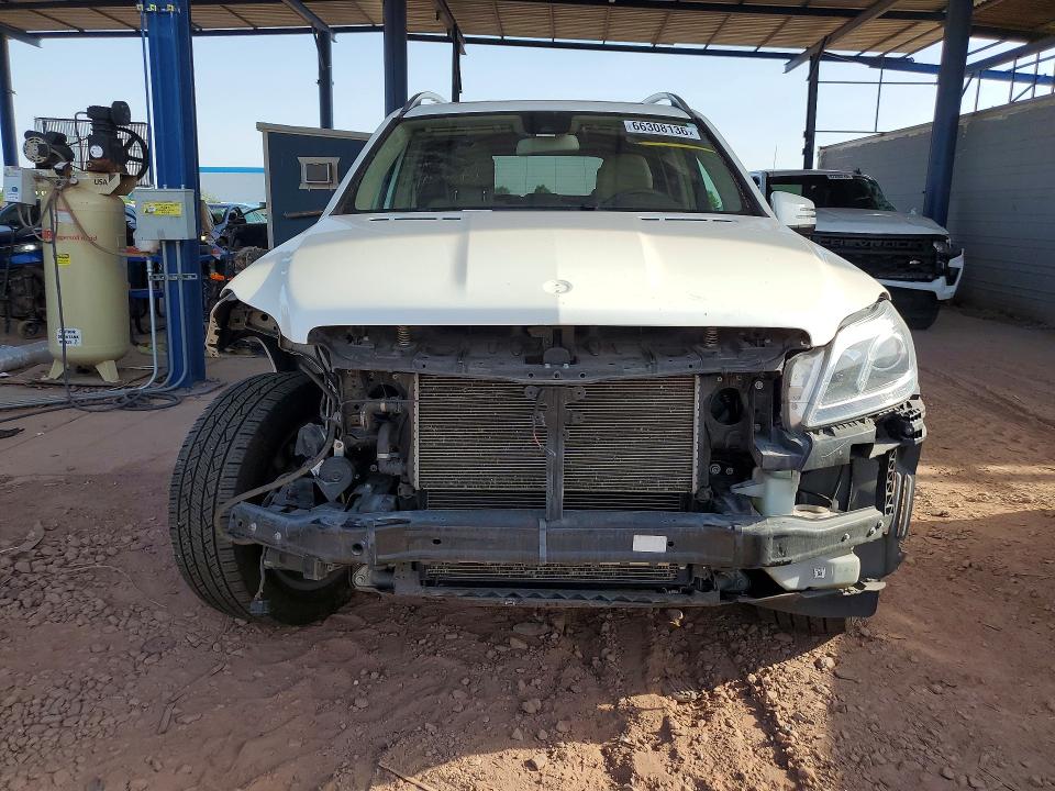 Photo 5 from auction – 2016 MERCEDES-BENZ GL with VIN 4JGDF6EE4GA704824