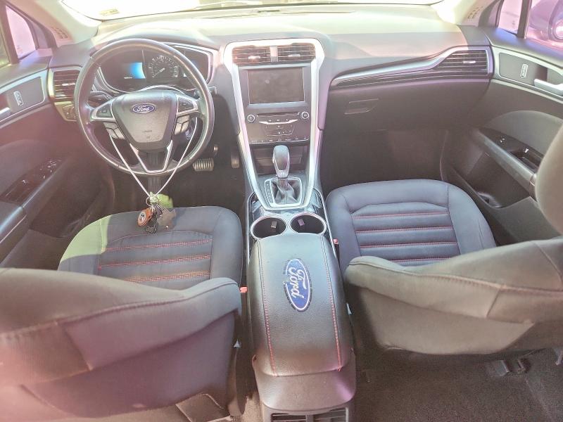 Zdjęcie 8 z aukcji – 2013 FORD FUSION z VIN 3FA6P0LU8DR325396